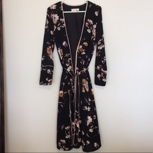 Solitaire Floral Robe